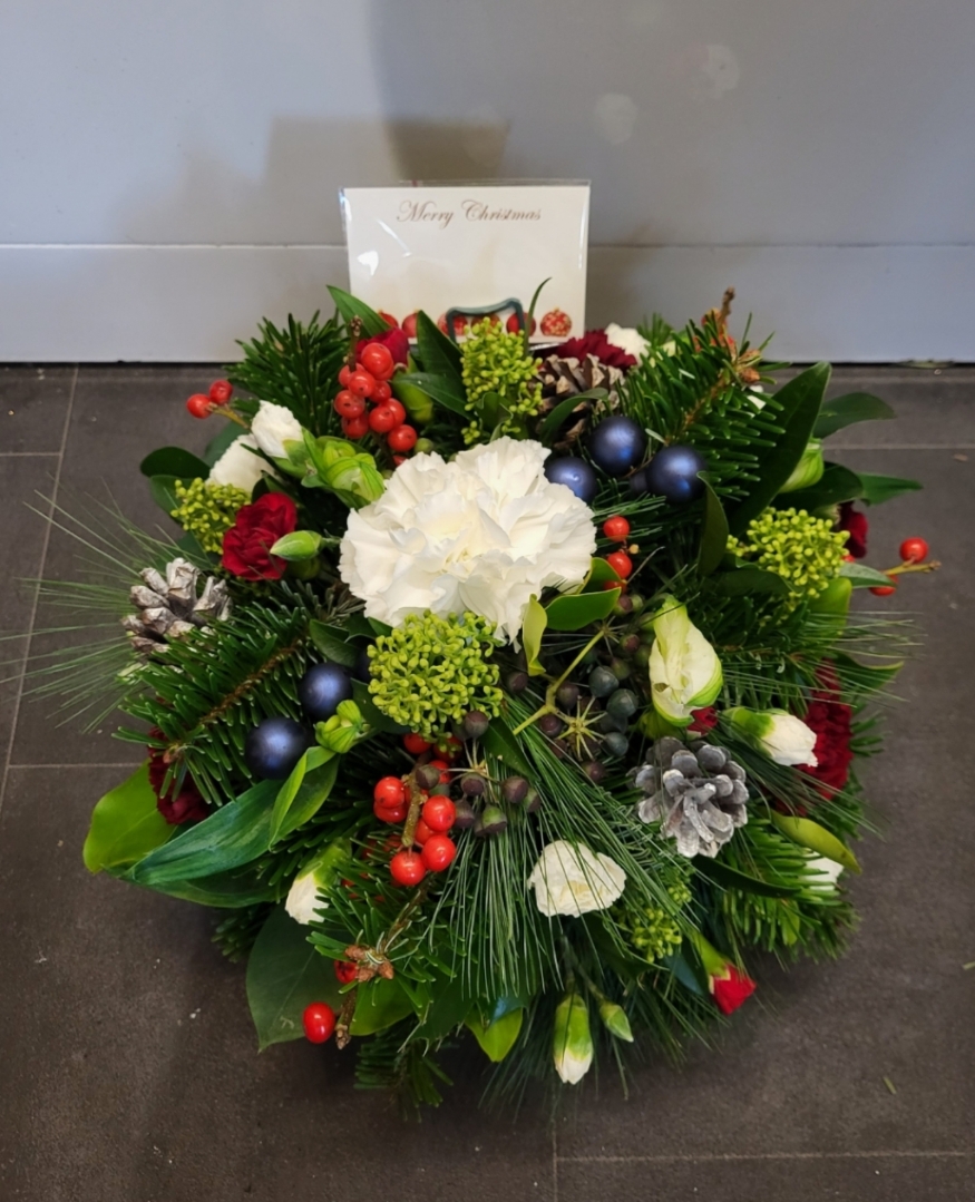 Christmas All Round Grave Posy